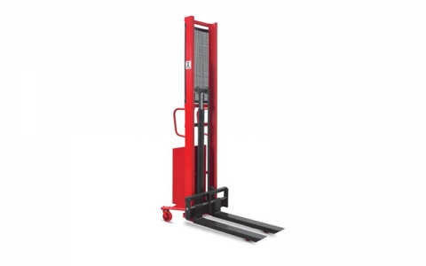 Electric 1500 Kg Stacker